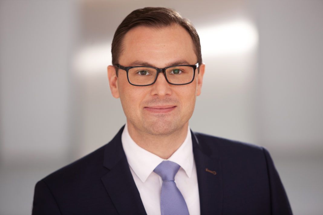 02-Philipp-Lehmkuhl-45-13x19-1-1068x712.jpg