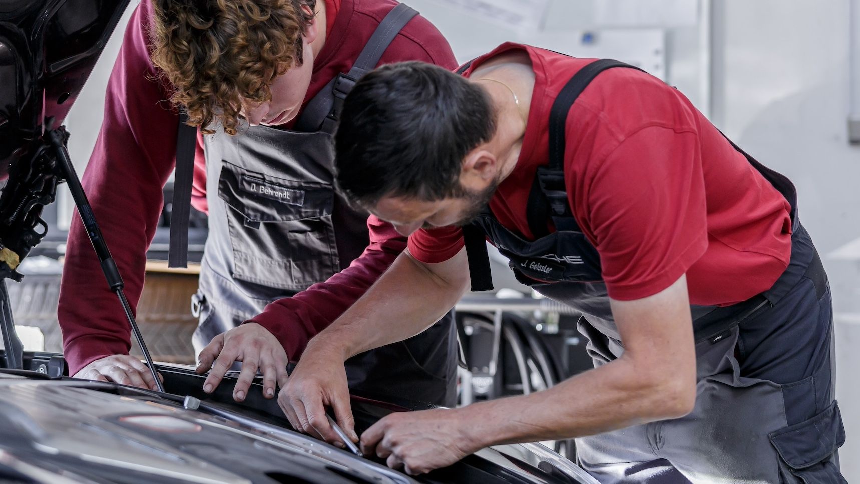 Mewa biedt autowerkplaatsen de mogelijkheid om ook gebruik te maken van de textielservice voor CI-kleding.