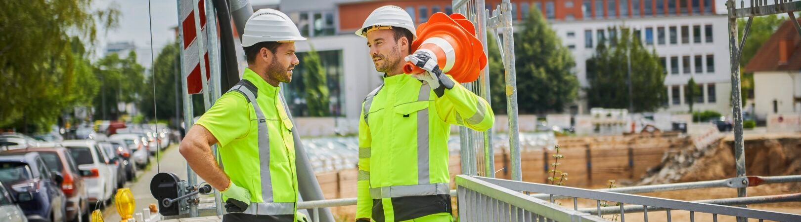 Warnschutzkleidung – unverzichtbar in vielen Branchen
