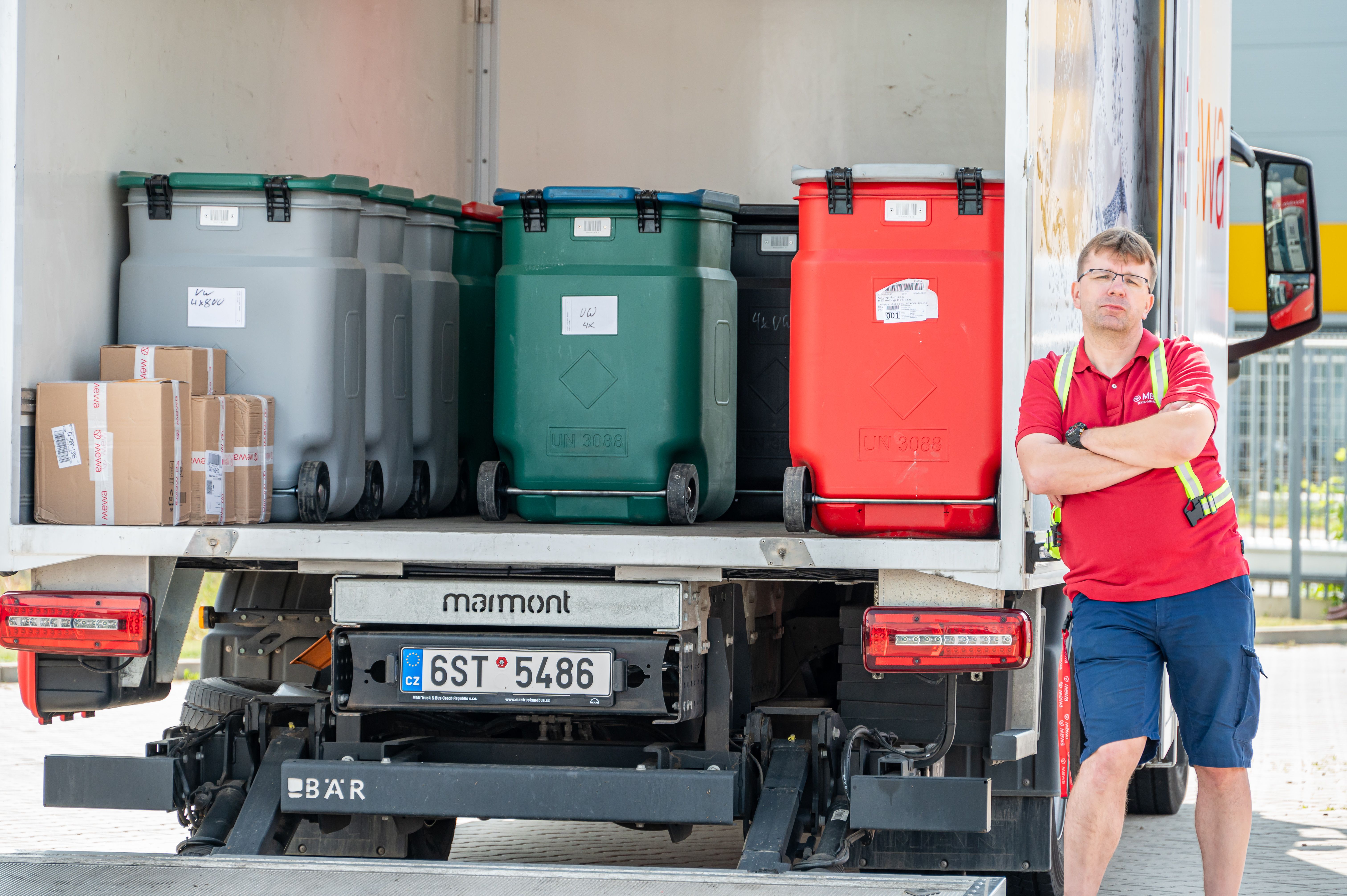 Společnost Mewa již počtvrté přivítala žáky, zákazníky a zaměstnance na dni otevřených dveří.