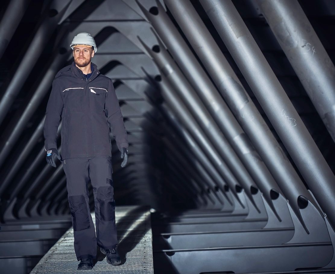 Pro každý pohyb: ergonomické střihy a high-tech tkaniny výrazně zvyšují pohodlí ochranných oděvů.