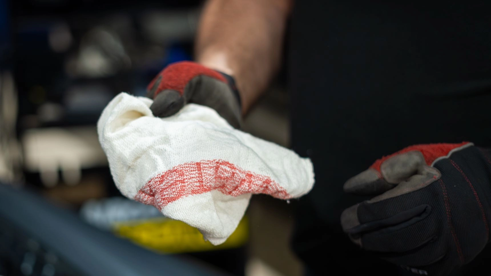O sistema de panos de limpeza da Mewa permite uma produção mais sustentável (foto: Mewa)