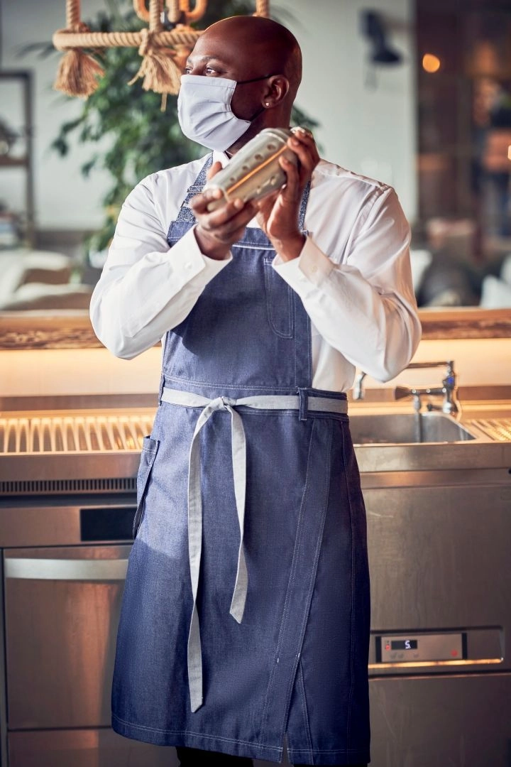 Mewa-Servicekleidung für Hotellerie und Gastronomie