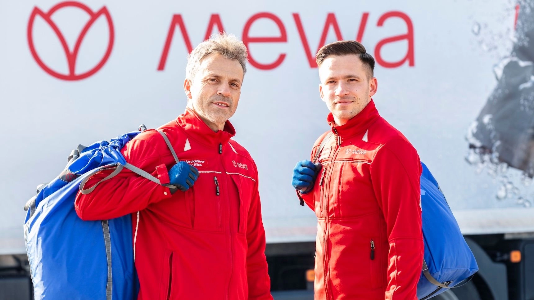 Mewa s’engage à fournir à ses clients un service sur-mesure, parfaitement adapté à leurs besoins quotidiens et ajustable à tout moment. 