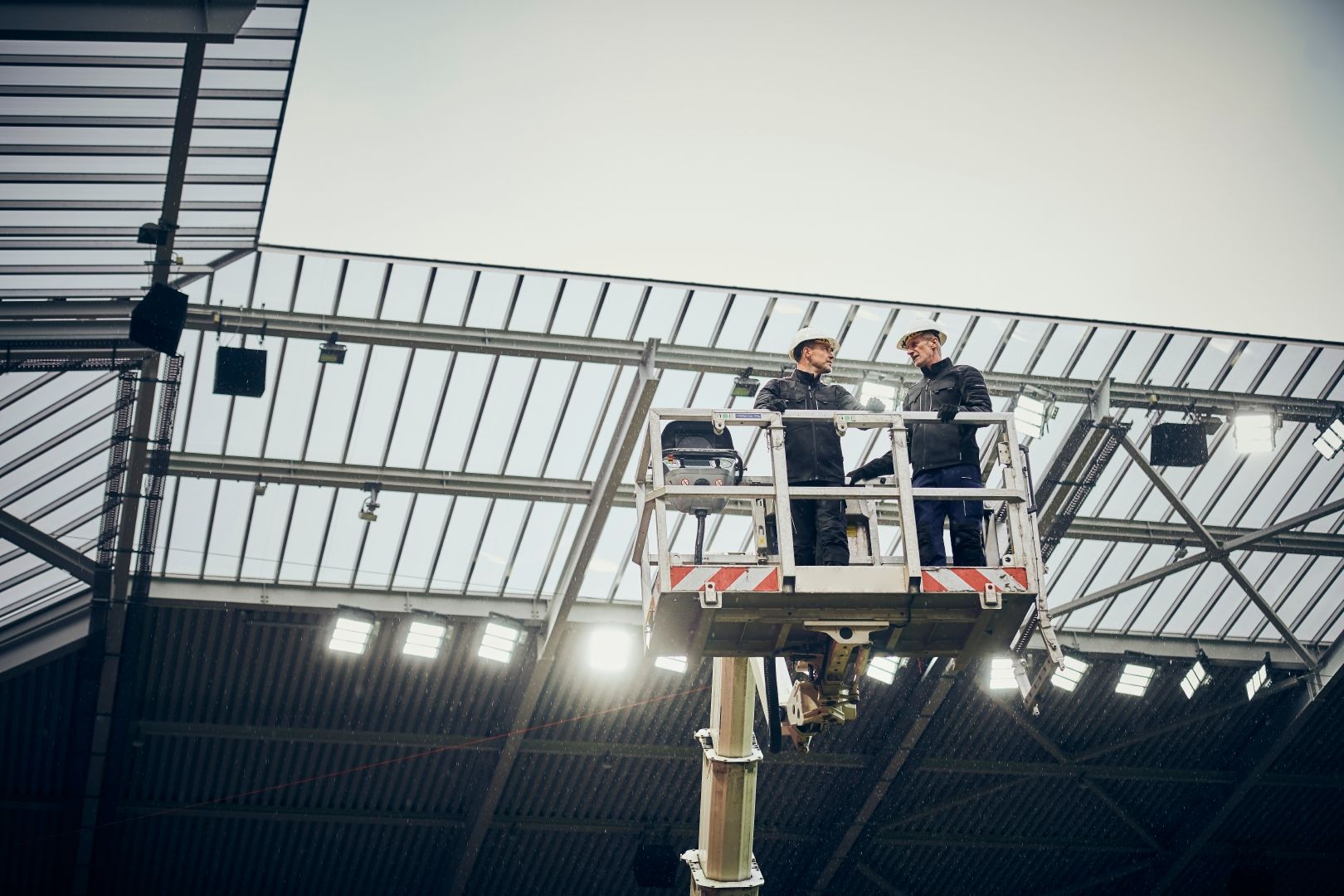 Mewa Peak ist die erste nachhaltige Berufskleidung, die im Textil-Service  angeboten wird. (Fotos: Mewa)