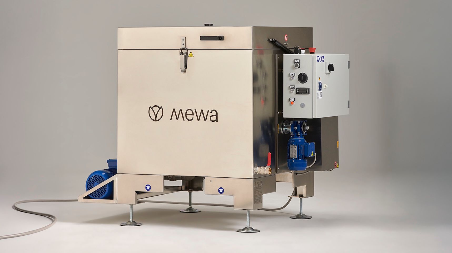 L’utilisation de la fontaine Eco-Matic, entièrement automatisée, libère du temps de travail pour d’autres tâches. 