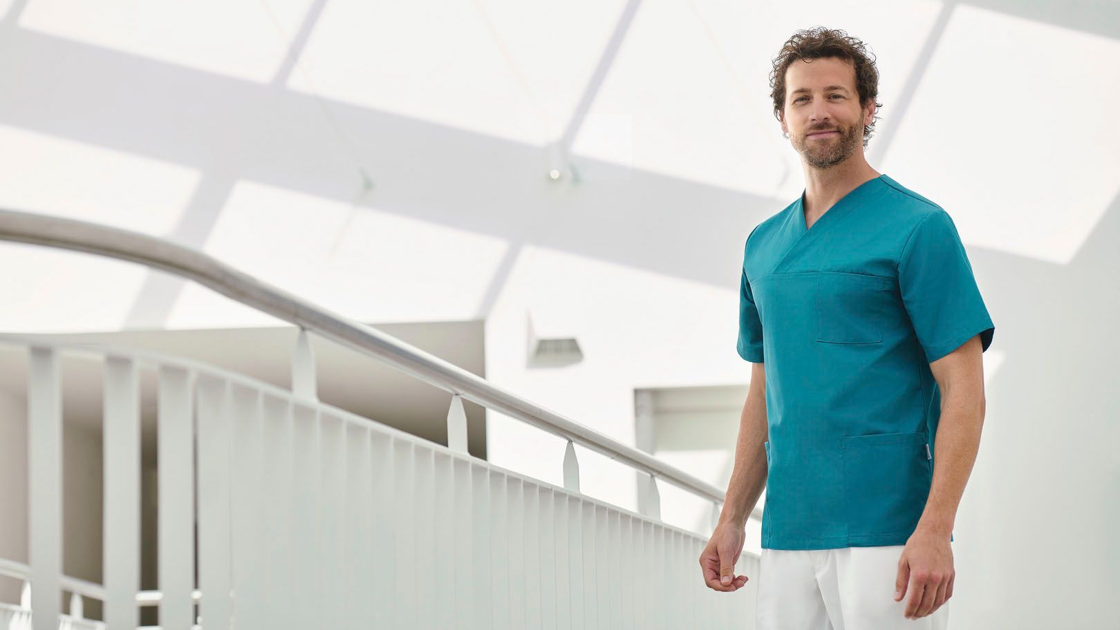 Die hygienische Wäsche erfolgt strikt nach den Empfehlungen des Robert Koch-Instituts. (Foto: Mewa)