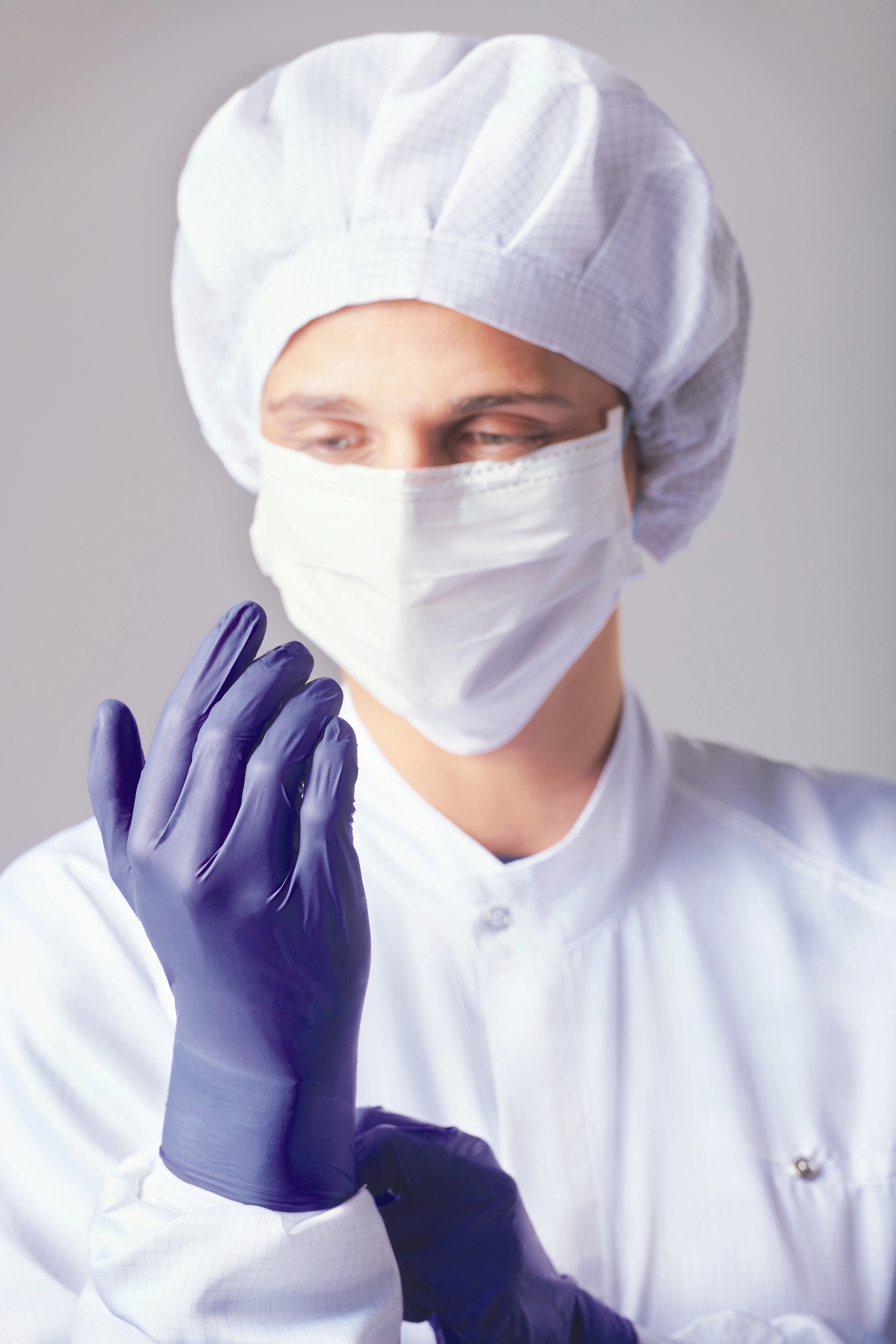 Mewa Cleanroom ist für die Reinraumklassen ISO 5 bis 8 sowie GMP B bis D zertifiziert. (Foto: Mewa)