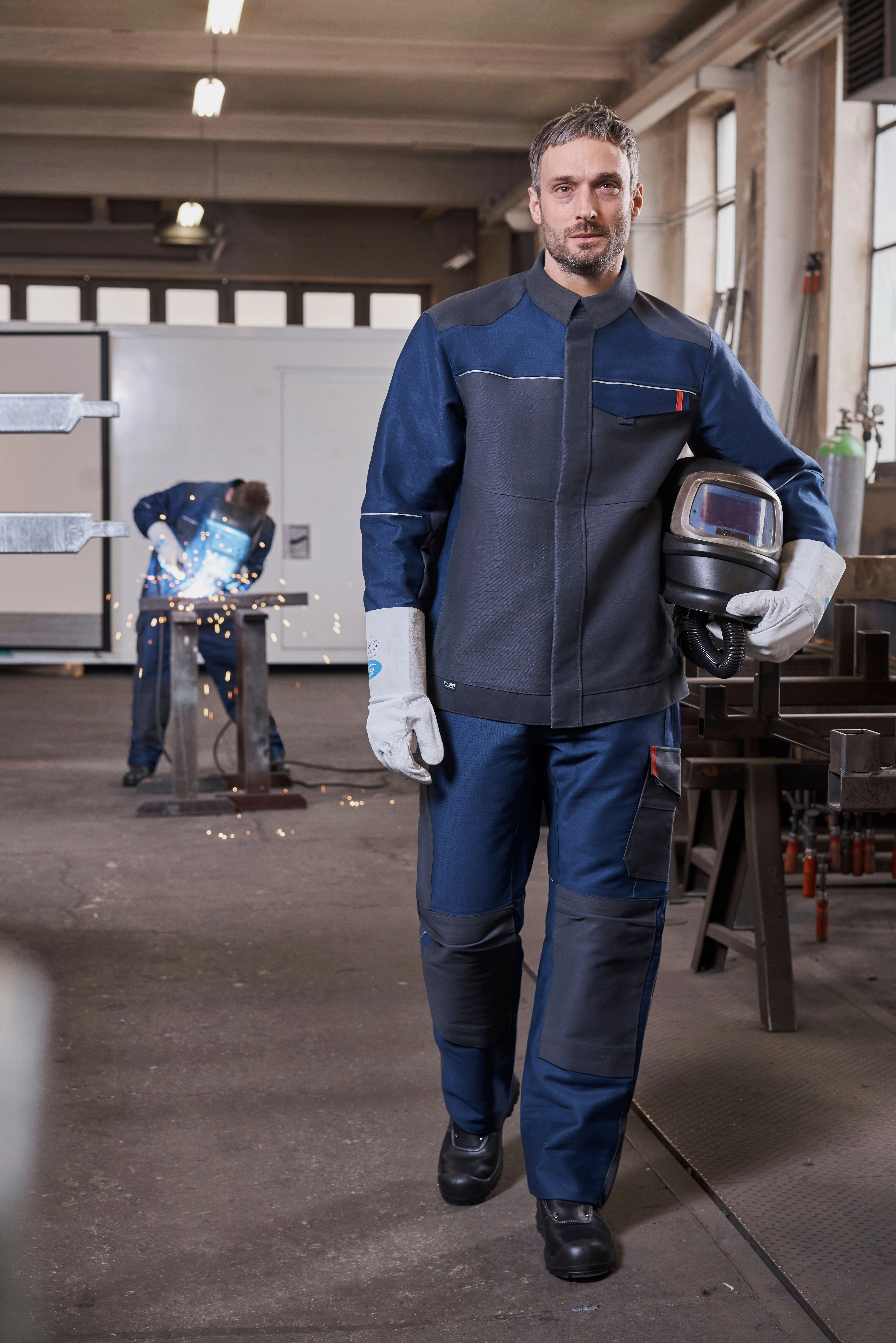 MEWA Dynamic Flame Extreme : le vêtement est extrêmement léger.