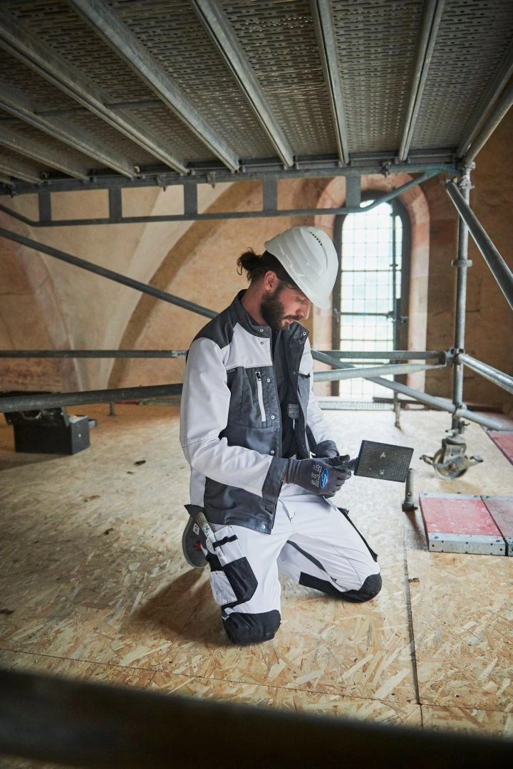 Mewa Dynamic Construct : un design sportif, confortable, fonctionnel et solide au quotidien.