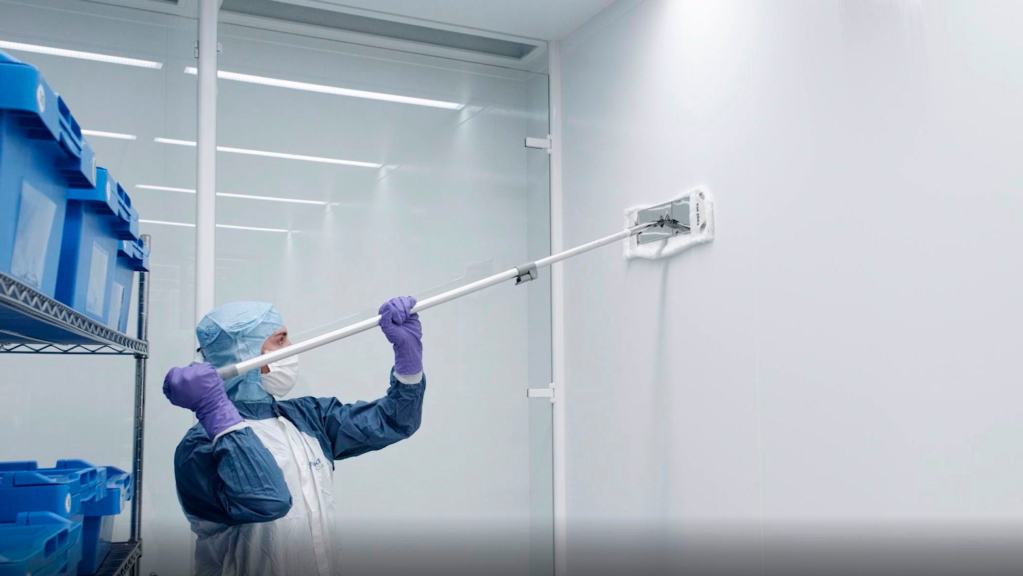 Die Mikroclean GmbH, Spezialist für Reinraumreinigung, gehört jetzt zur Mewa-Gruppe.
